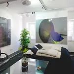 Artist Schwabing Apartment Munich