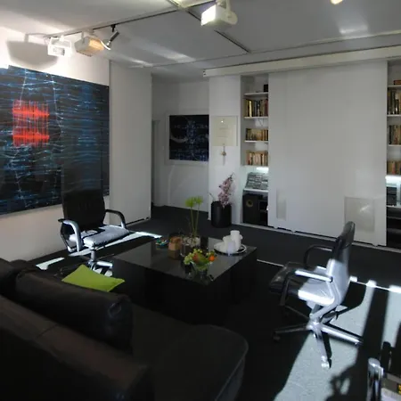 Apartment Artist Schwabing *