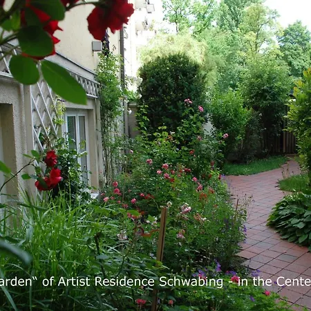 Artist Schwabing * Munich