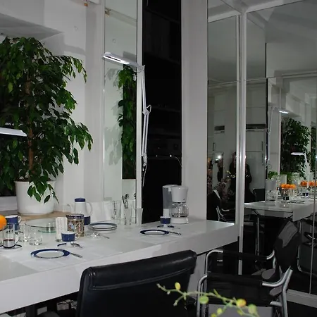Artist Schwabing *