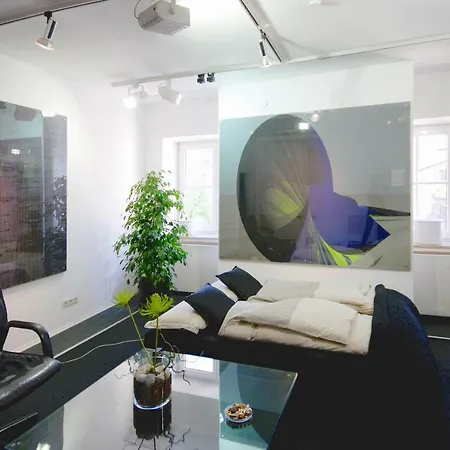 Artist Schwabing Apartment Munich